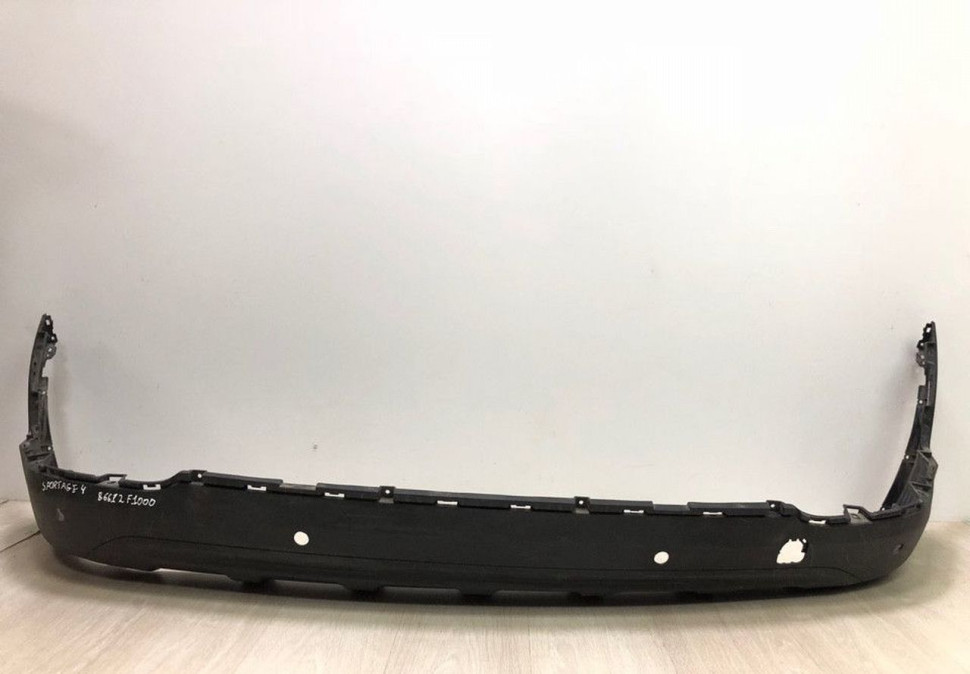 Спойлер заднего бампера Kia Sportage 4 oem 86612F1000