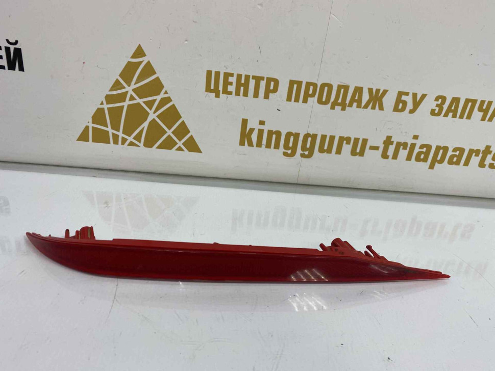 Катафот левый Hyundai Elantra 7 CN7 92405AA000