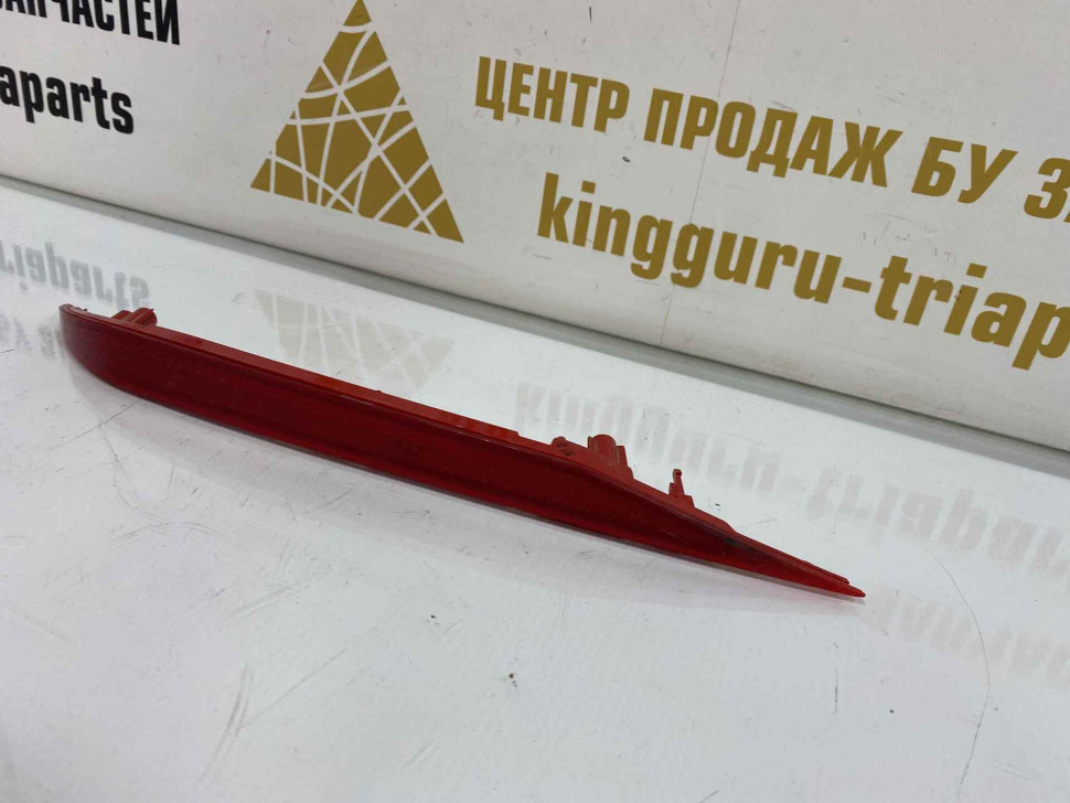 Катафот левый Hyundai Elantra 7 CN7 92405AA000