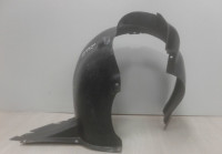 Подкрылок передний левый Volkswagen Polo oem 6RU809961 (трещина)