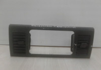 Рамка навигации Volkswagen Transporter T6 oem 7e1857038 (мал.деф.)