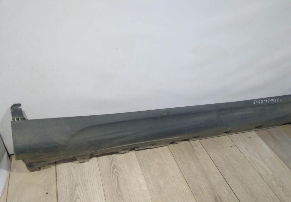 Порог правый бу BMW X6 F16 OEM 51777319854