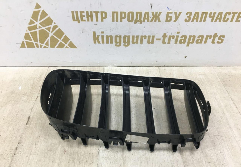 Решетка радиатора левая BMW X5 F15 OEM 7316075 Решетка радиатора левая BMW X5 F15 OEM 7316075
