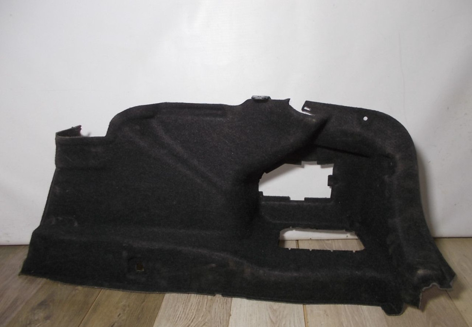 Обивка багажника правая бу BMW 5 G30 OEM 7373570