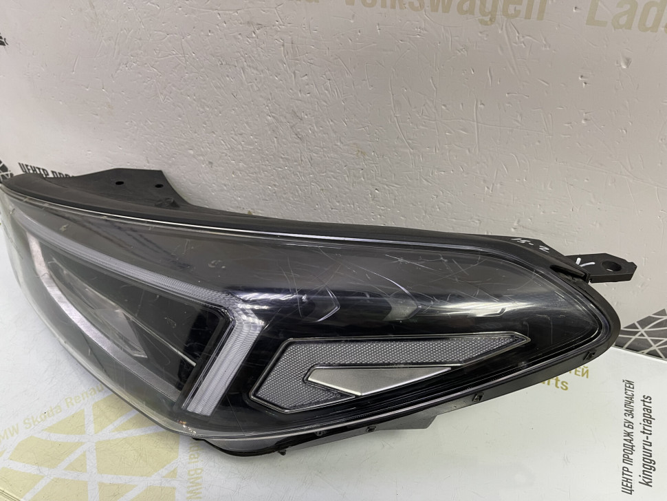 Фара левая LED Hyundai Tucson 3 рестайлинг 2018 OEM 92101D7700 Фара левая LED Hyundai Tucson 3 рестайлинг 2018 OEM 92101D7700