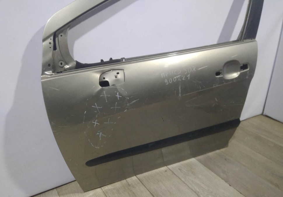 Дверь передняя левая бу Peugeot 308 OEM 9002Z1 (скл-3) Дверь передняя левая бу Peugeot 308 OEM 9002Z1 (скл-3)