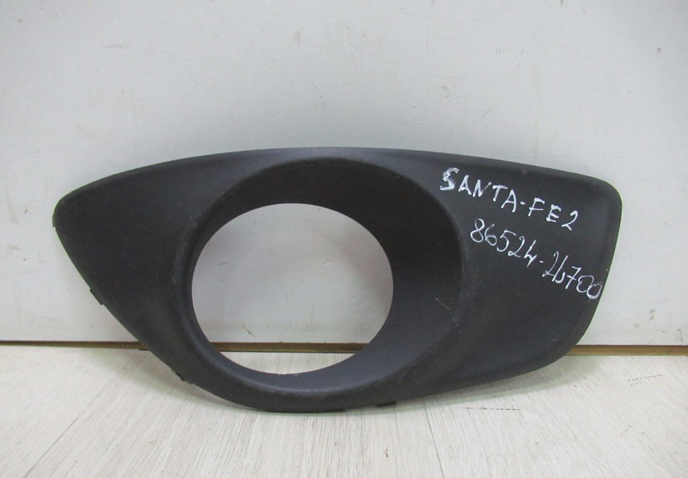 Накладка птф правая Hyundai santa fe 2 (09>) oem 865242b700