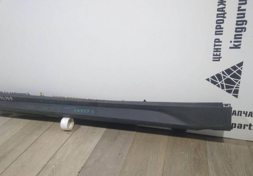 Порог левый бу BMW X1 F48 OEM 51777332327