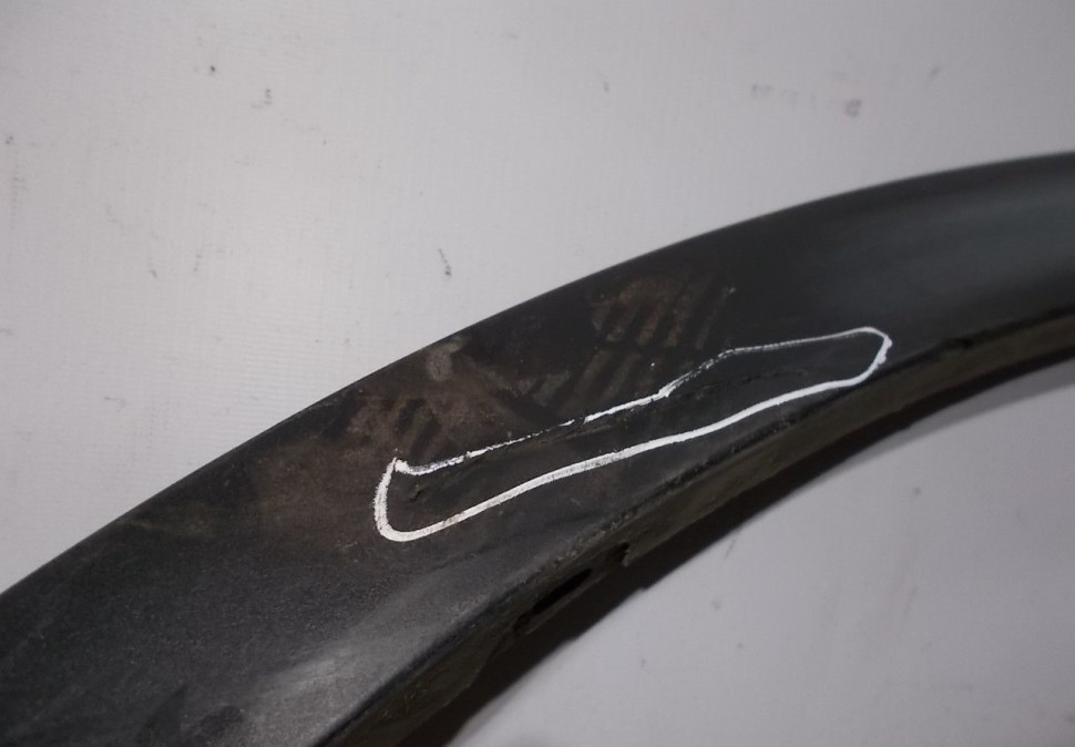 Молдинг крыла передний левый бу BMW X3 F25 OEM 51777210081 Молдинг крыла передний левый бу BMW X3 F25 OEM 51777210081