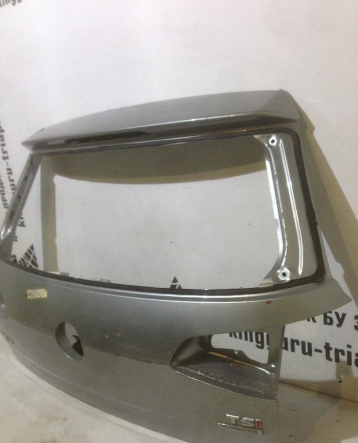 Крышка багажника Volkswagen Golf 7 oem 5G6827025H  (скл-3)