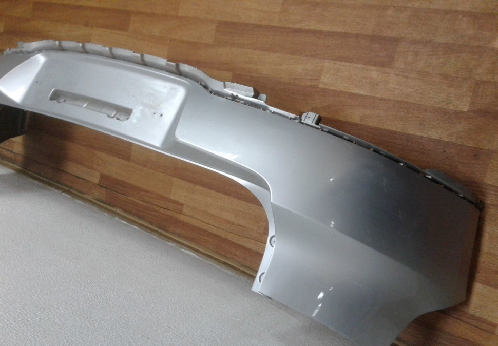 Бампер задний Volkswagen Tiguan 10-16 oem 5NU807421 (скл-3) Бампер задний Volkswagen Tiguan 10-16 oem 5NU807421 (скл-3)