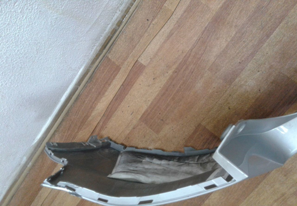 Бампер задний Volkswagen Tiguan 10-16 oem 5NU807421 (скл-3) Бампер задний Volkswagen Tiguan 10-16 oem 5NU807421 (скл-3)