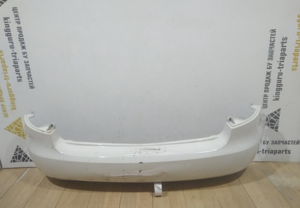 Бампер задний бу Skoda Fabia OEM 5J6807421H