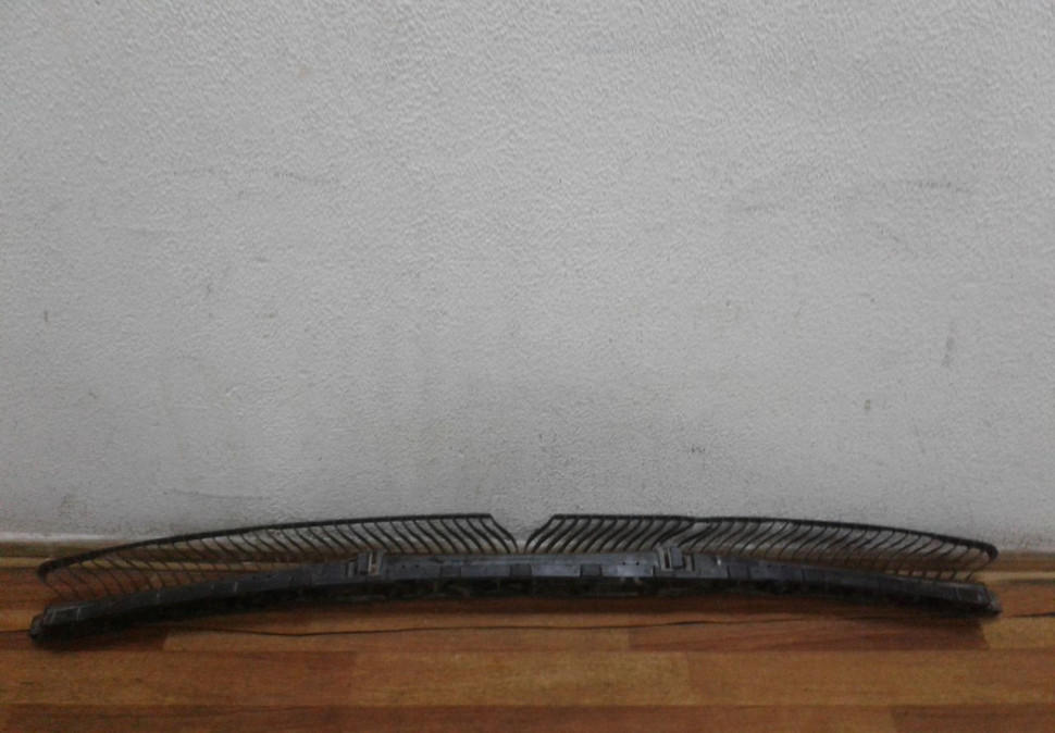 Крепление заднего бампера Volkswagen Tiguan 2 oem 5nr807863 (трещина)