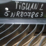 Крепление заднего бампера Volkswagen Tiguan 2 oem 5nr807863 (трещина)