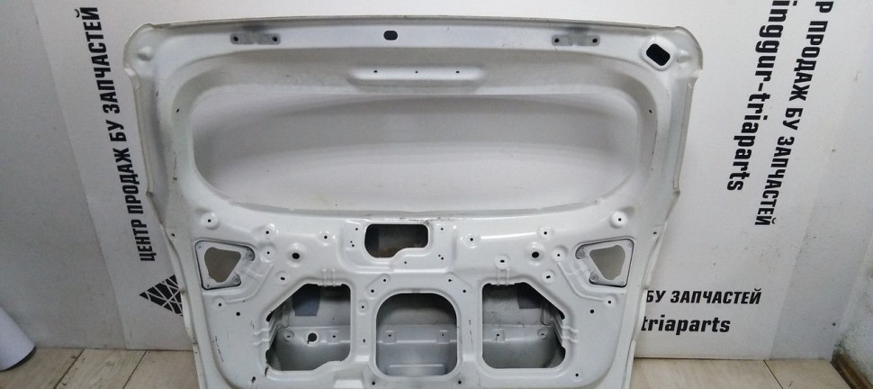 Крышка багажника Hyundai Creta oem 73700M0000 (скл-3)