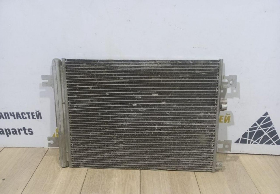 Радиатор кондиционера бу Renault Logan 1 OEM 921007794R Радиатор кондиционера бу Renault Logan 1 OEM 921007794R