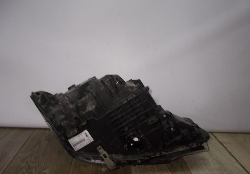 Фара ЛЭД LED не адаптив левая бу BMW 5 G30 OEM 63117214953