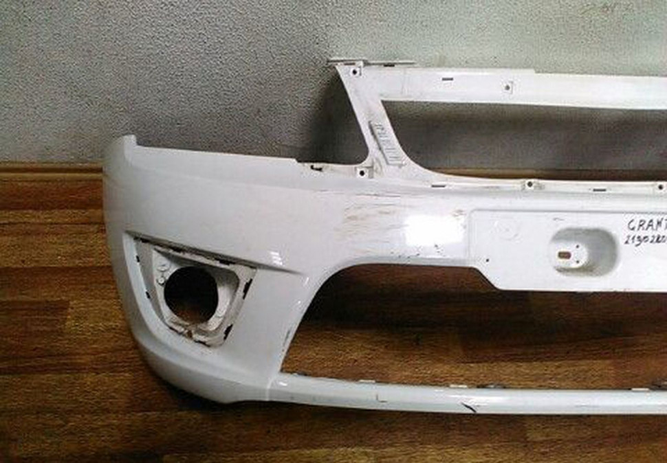 Бампер передний Lada Granta oem 2190280301510 (Скл-3) Бампер передний Lada Granta oem 2190280301510 (Скл-3)