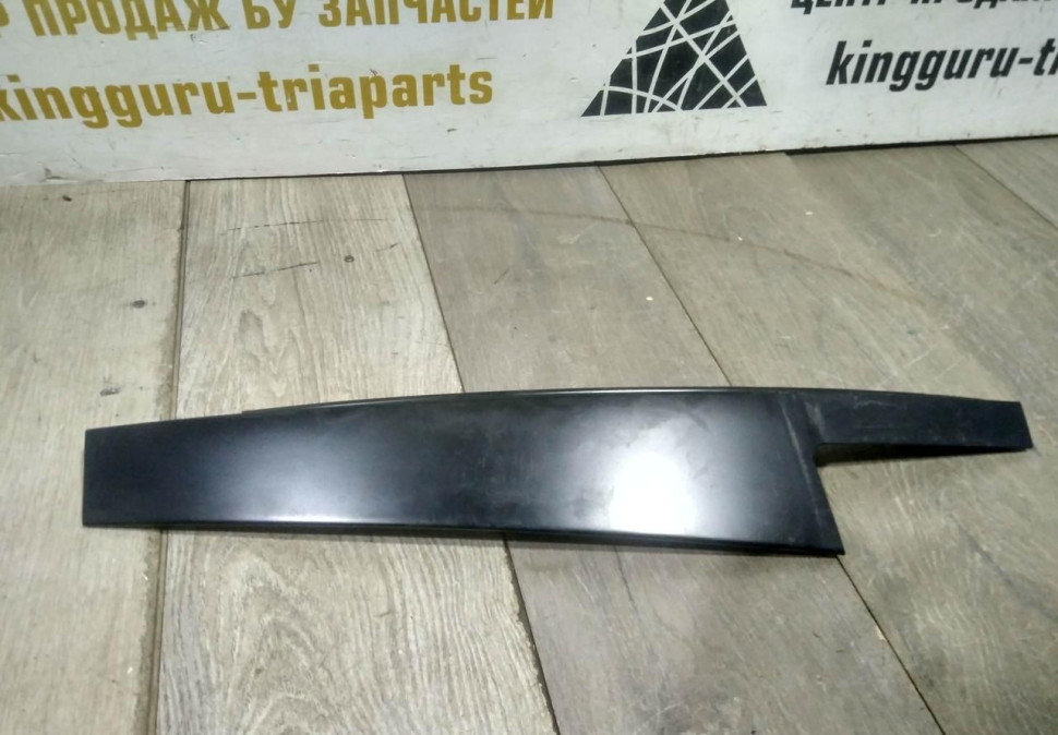 Накладка задней левой двери бу BMW X6 F16 OEM 51357317797