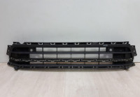 Решетка в бампер Jetta 6 5cu853677b