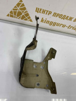 Кронштейн левый Skoda Karoq 2017 OEM 57A827167