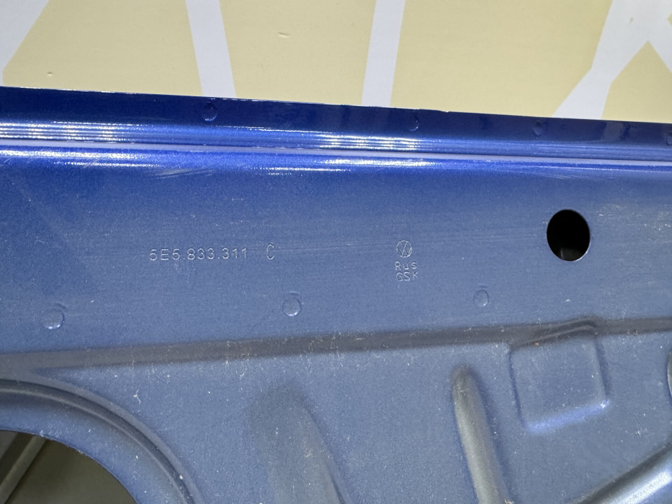 Дверь задняя левая бу Skoda Octavia A7 OEM 5E5833051A Дверь задняя левая бу Skoda Octavia A7 OEM 5E5833051A