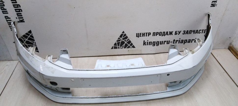 Бампер передний Volkswagen Polo 5 рест (15-20) oem 6RU807221A