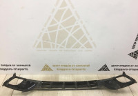 Решетка бампера Центральная Kia Venga 2009 oem 865611P000