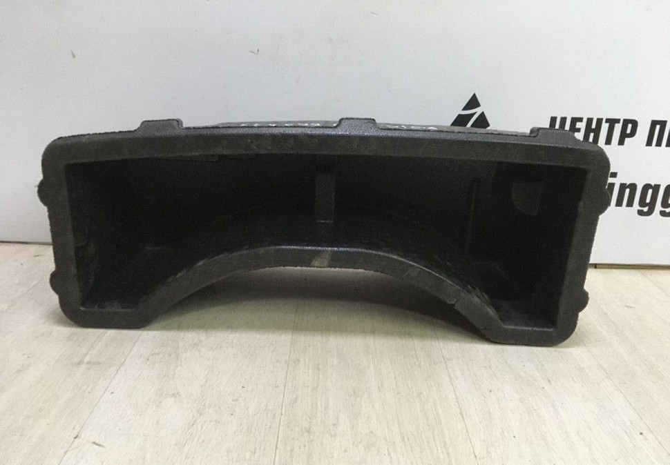 Ящик для инструментов багажника Volkswagen Polo 5 седан oem 6ru863513