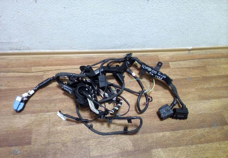 Проводка салона Kia Ceed Oem 913051H150