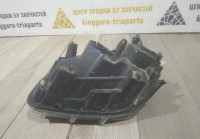 Фара правая бу Renault Duster рестайлинг OEM 260107307R
