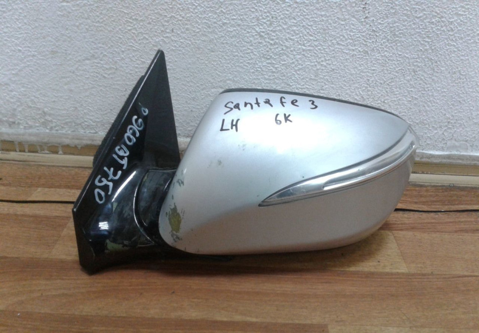 Зеркало левое Hyundai Santa Fe 3 oem 876102w014 (6 конт) (слом. повор. механизм)