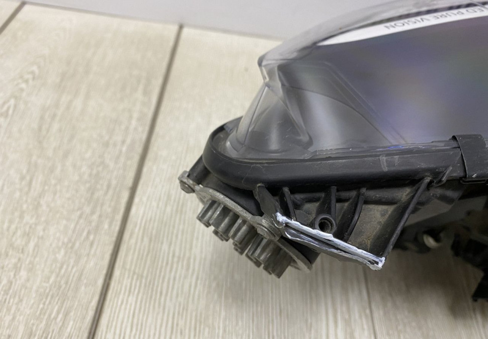 Фара ЛЭД LED левая Renault Arkana OEM 260605885R