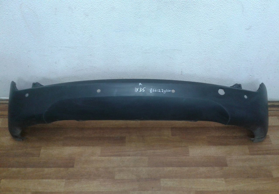 Спойлер заднего бампера Hyundai ix35 oem 866122y000