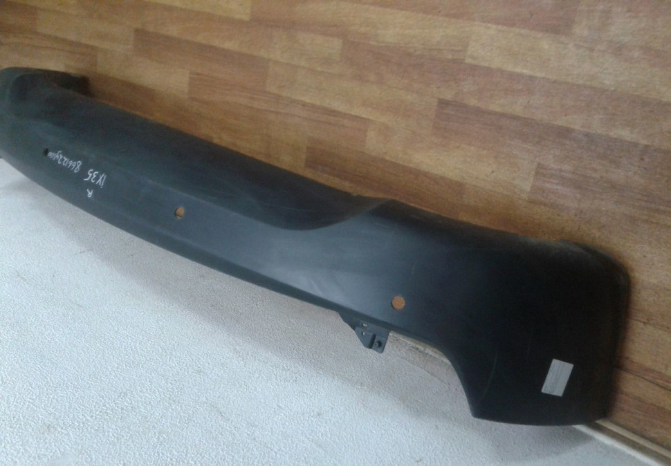 Спойлер заднего бампера Hyundai ix35 oem 866122y000