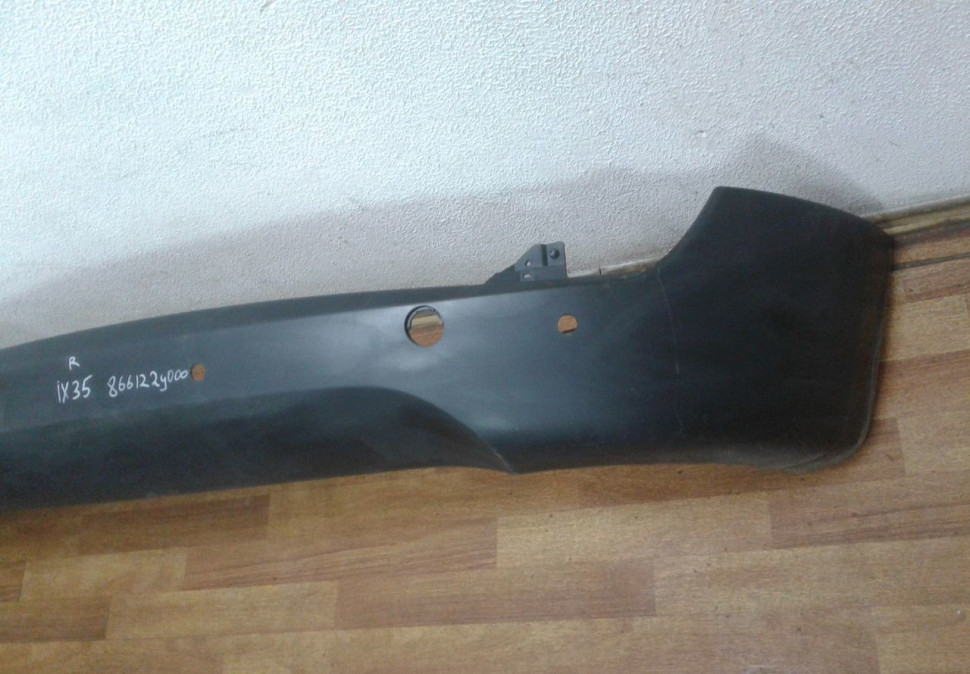 Спойлер заднего бампера Hyundai ix35 oem 866122y000
