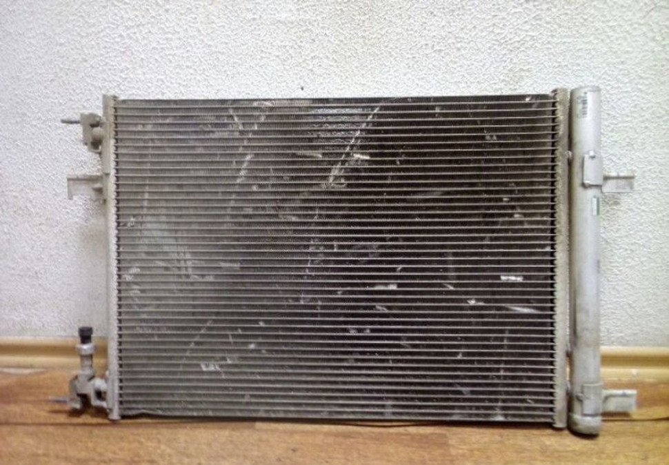 Радиатор кондиционера Chevrolet Cruze