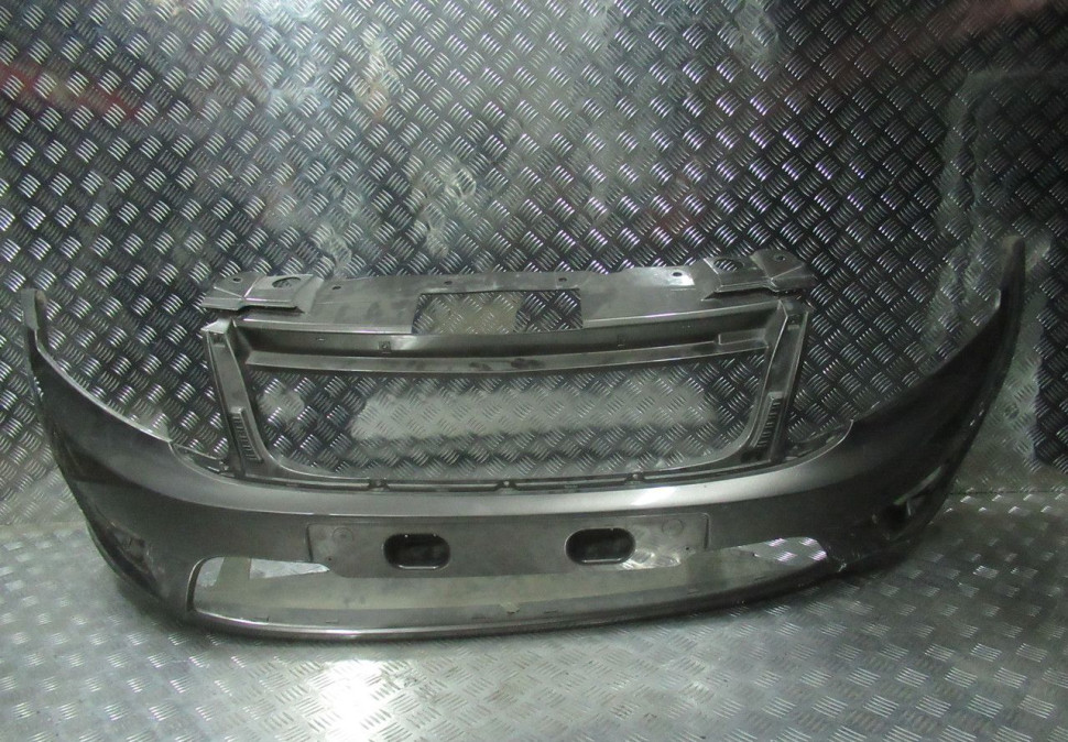 Бампер передний Lada Granta oem 2190280301510 (вмятина) (скл-3)