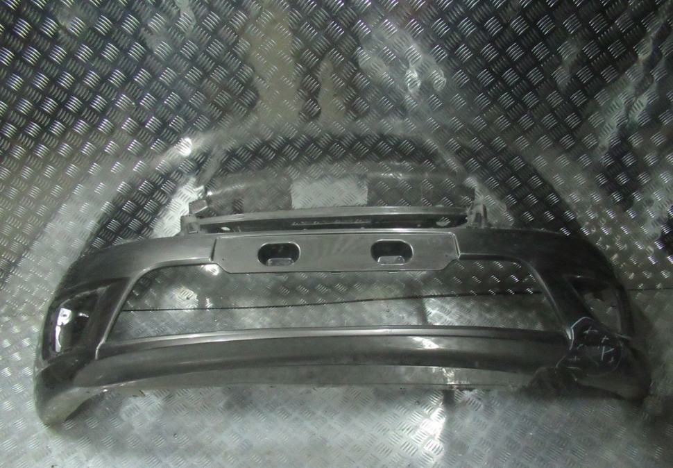 Бампер передний Lada Granta oem 2190280301510 (вмятина) (скл-3) Бампер передний Lada Granta oem 2190280301510 (вмятина) (скл-3)