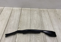 Уплотнитель шва дверной стойки передняя правая BMW X1 F48 OEM 51767349644