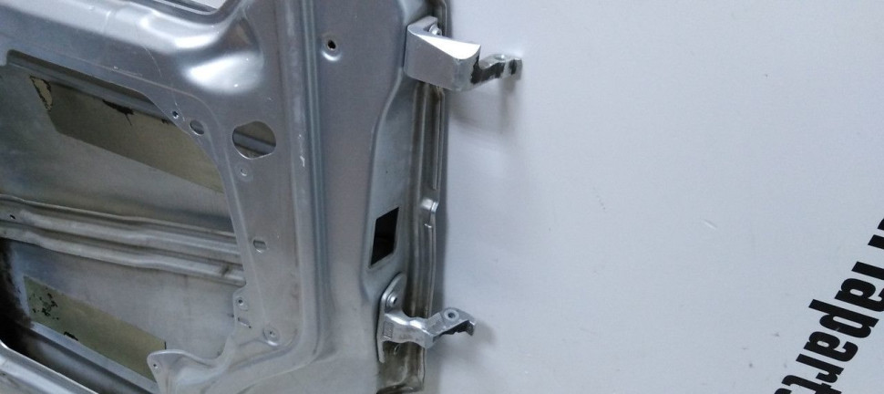 Дверь передняя левая Volkswagen Transporter T5 2009 oem 7E0831055