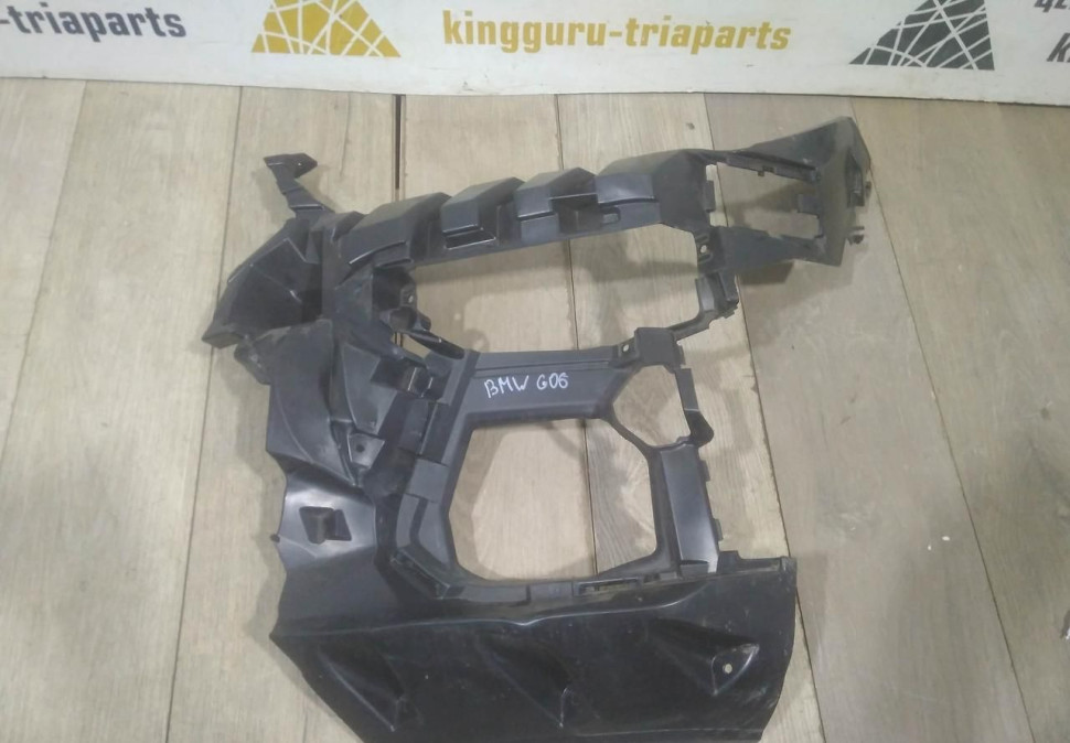 Кронштейн противотуманной фары левый бу BMW X6 G06 M-Pack OEM 51118069947