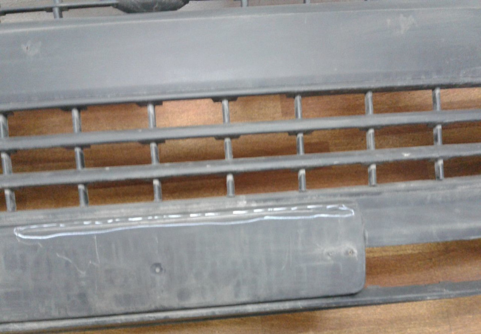 Бампер передний Volkswagen Transporter T6 / Caravelle (трещины) oem 7e0807221 Бампер передний Volkswagen Transporter T6 / Caravelle (трещины) oem 7e0807221