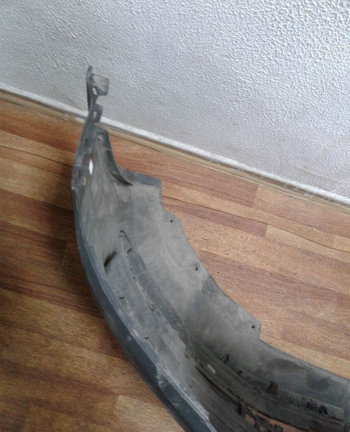 Бампер передний Volkswagen Transporter T6 / Caravelle (трещины) oem 7e0807221 Бампер передний Volkswagen Transporter T6 / Caravelle (трещины) oem 7e0807221