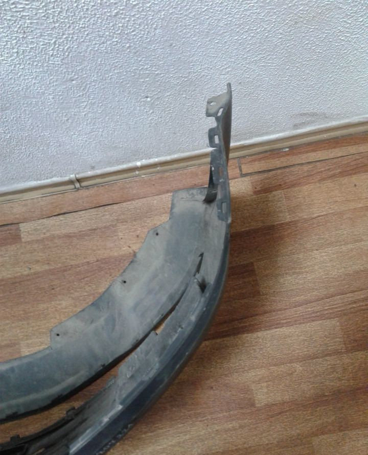 Бампер передний Volkswagen Transporter T6 / Caravelle (трещины) oem 7e0807221 Бампер передний Volkswagen Transporter T6 / Caravelle (трещины) oem 7e0807221