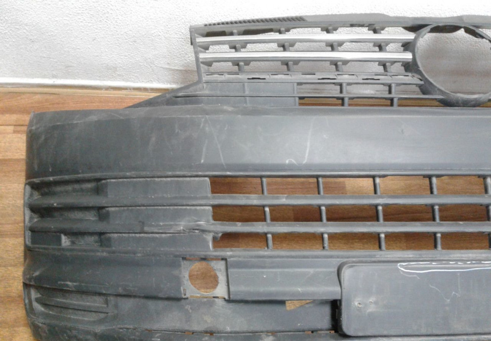 Бампер передний Volkswagen Transporter T6 / Caravelle (трещины) oem 7e0807221 Бампер передний Volkswagen Transporter T6 / Caravelle (трещины) oem 7e0807221