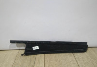 Накладка двери задняя левая бу Skoda Octavia A7 OEM 5E0839901C