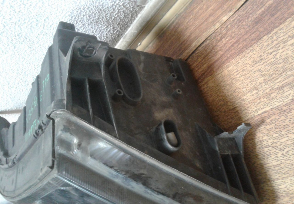 Фара левая Volkswagen Crafter (06>) (1 крепл. ремонт, 1 крепл. надломано) oem 2E1941005 Фара левая Volkswagen Crafter (06>) (1 крепл. ремонт, 1 крепл. надломано) oem 2E1941005