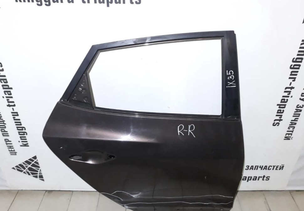 Дверь задняя правая Hyundai IX35 (10-15) oem 770042Y010 (скл-3) Дверь задняя правая Hyundai IX35 (10-15) oem 770042Y010 (скл-3)